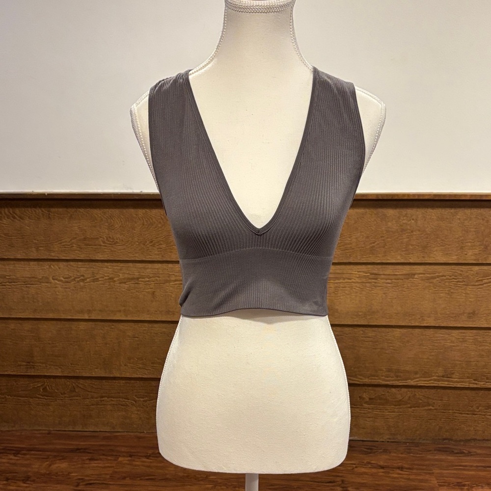 Urban Outfitters Gray Ribbed Crop Top